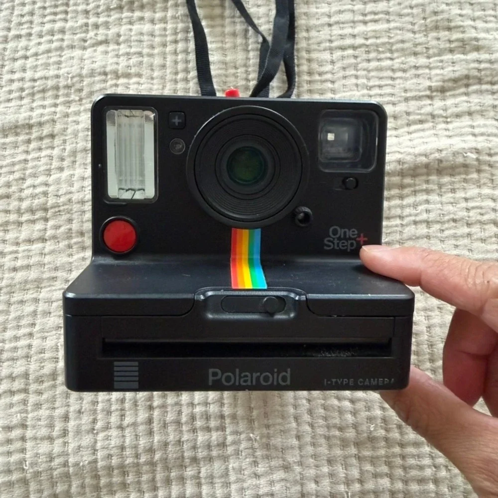 Polaroid OneStep+ Instant Camera Black Bluetooth I-Type
